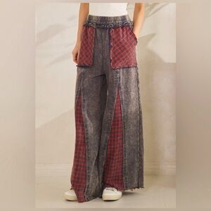 Sage & Fig Red and Gray Wide-Leg Pants
